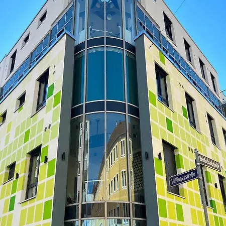Eco Smart Premium Aparthotel 3*