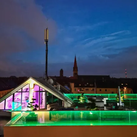Eco Smart Premium Aparthotel 3*