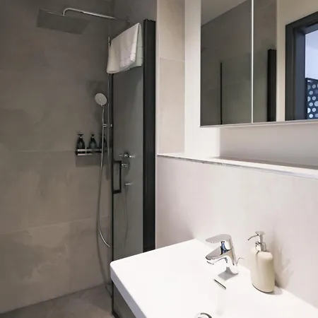アパートホテル Eco Smart Premium 3*